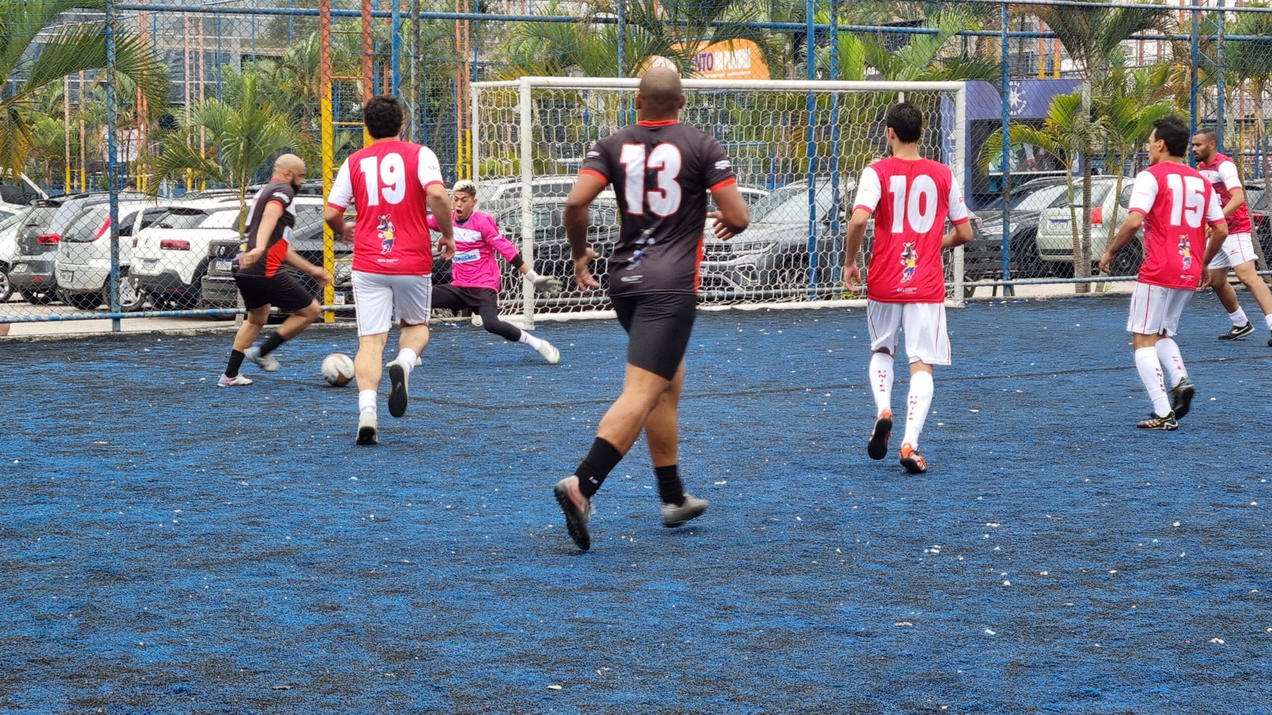 Partidas acirradas e cobranças de pênaltis coroam finalistas da Copa C3 2024