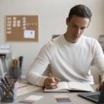 A arte de ser autodidata: descubra o potencial de aprender por conta própria