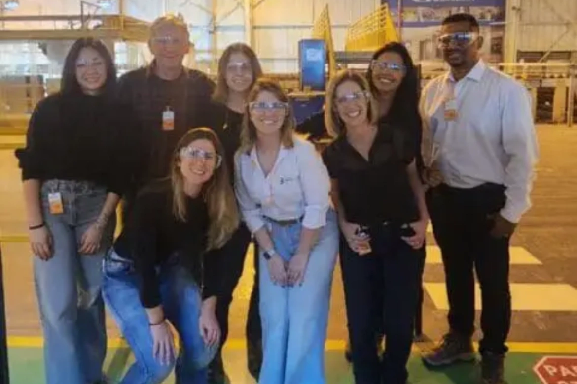 FABRICAÇÃO DE VIDROS: C3 VISITA A FÁBRICA DA GUARDIAN GLASS