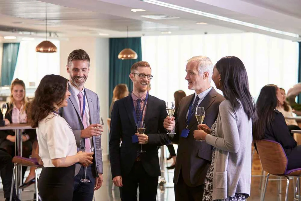 Networking empresarial: 3 táticas para fechar mais parcerias